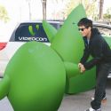 SRK launchs Videocon's new look