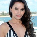 http://www.bollywoodmantra.com/album/prashita-chaudhary/