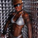Muscle Women Yvette Shaw challenge Salman Khan in 