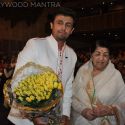Celebs grace the Dinanath Mangeshkar Awards