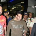 Salman Khan Back in Mumbai