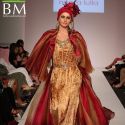 Bipasha Walks Ramp for Neeta Lulla
