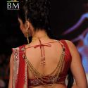 Isha Koppikar walks the ramp for Kashi Day 2