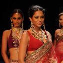 Isha Koppikar walks the ramp for Kashi Day 2