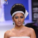 Nargis Bagheri walks the ramp for Eekani 