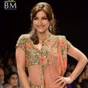 Bipasha, Sonam and Soha grace Beti Gitanjali's sho