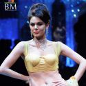 Sonam and Lara walk the ramp for Shane Falguni Pea