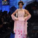 Sonam and Lara walk the ramp for Shane Falguni Pea