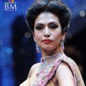 Sonam and Lara walk the ramp for Shane Falguni Pea