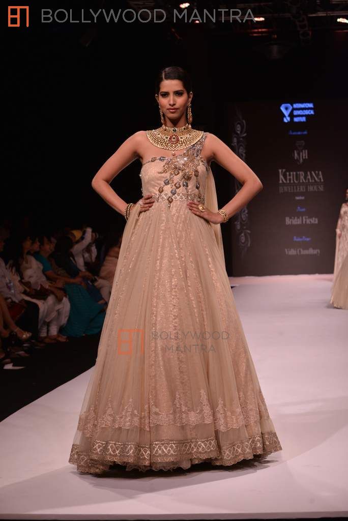 India International Jewellery Week 2013 Day 1