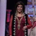 Zeenat Aman walks RK Jewellersrs