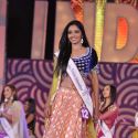Karisma Kapoor Judges Indian Princess