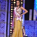 Karisma Kapoor Judges Indian Princess