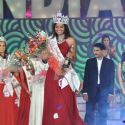 Karisma Kapoor Judges Indian Princess