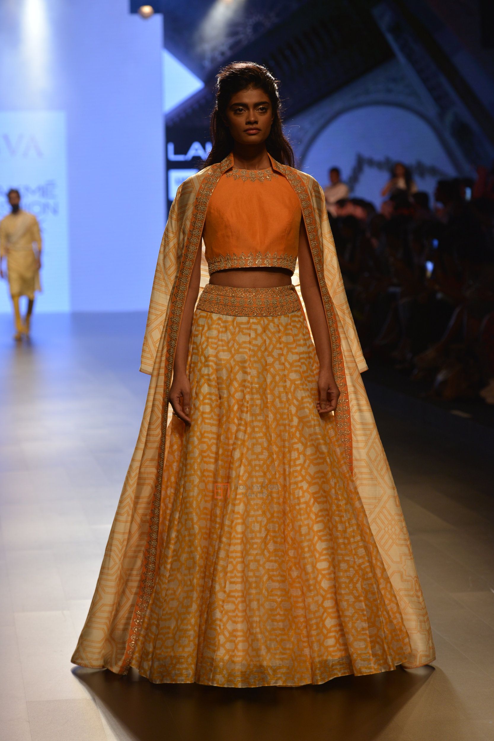 Lakme Fashion Week - Videos Facebook 83 Lakme Fashion Week - Videos Facebook 10