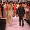 Manish Malhotra show at India Fashion Week