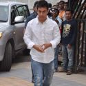 Aamir, Deepika attend Jiah Khan's prayer meet