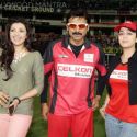 Celebrity Cricket League 2013