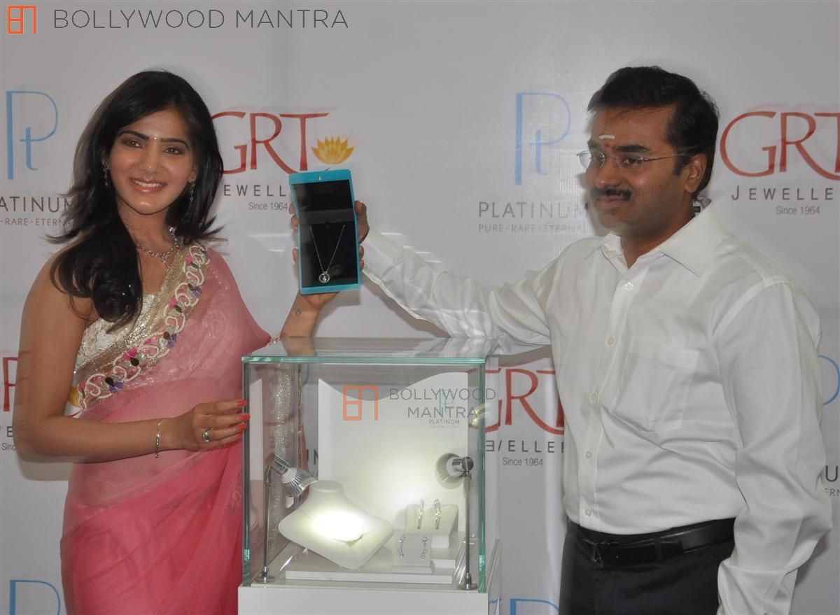 http://i.bollywoodmantra.com/albums/events/miscellaneous/grt-jewellers-for-precious-platinum-jewellery-for-akshaya-trithiya/samantha-ruth-prabhu__594923.jpg