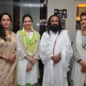 Hema Malini's new home get's Blessed by Sri Sri Ravi Shankar