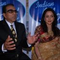 Dharmendra and Hema Malini at Indian Idol 6