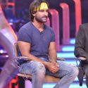 Saif on the sets of Extra innings