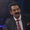 Farhan snapped promoting his campaign MARD at the IPL 6