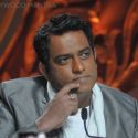 Preity Promotes Ishq in Paris on the sets of Drame