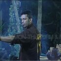 Iss Jungle Se Mujhe Bachao
