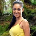 Iss Jungle Se Mujhe Bachao