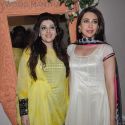 Karisma Kapoor at Designer Archana Kocchar Store