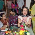 Karisma Kapoor at Designer Archana Kocchar Store