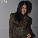 Katrina kaif unveils the new Blackberry curve 9220