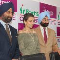 Lisa Ray Inaugurates Fortis Cancer Institute