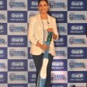 Madhuri at 'Oral-B Smile India Movement 3'