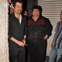 Padmini Kolhapure Celebrates Wedding Anniversary