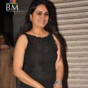Padmini Kolhapure Celebrates Wedding Anniversary