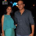 Padmini Kolhapure Celebrates Wedding Anniversary