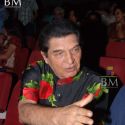 Play Aasman Se Gire Khajoor Pe Atke