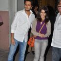 Sachin Tendulkar watches 'Balak Palak' with Riteis