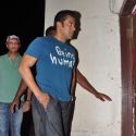 Salman Khan meets the contest winners of 'Dabangg 2'