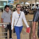 Sonakshi snapped at Domestic Airport