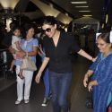 Sushmit Sen and Big B snapped at airport