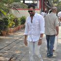 Sonu Nigam's mom's Funeral