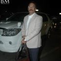 Vivek Leaves for IIFA with family