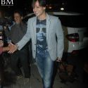 Vivek Leaves for IIFA with family