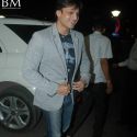 Vivek Leaves for IIFA with family
