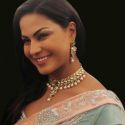 Veena Malik taste the Zaika Of Bihar