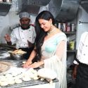 Veena Malik taste the Zaika Of Bihar