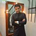 Vir Das Play at Sophia's